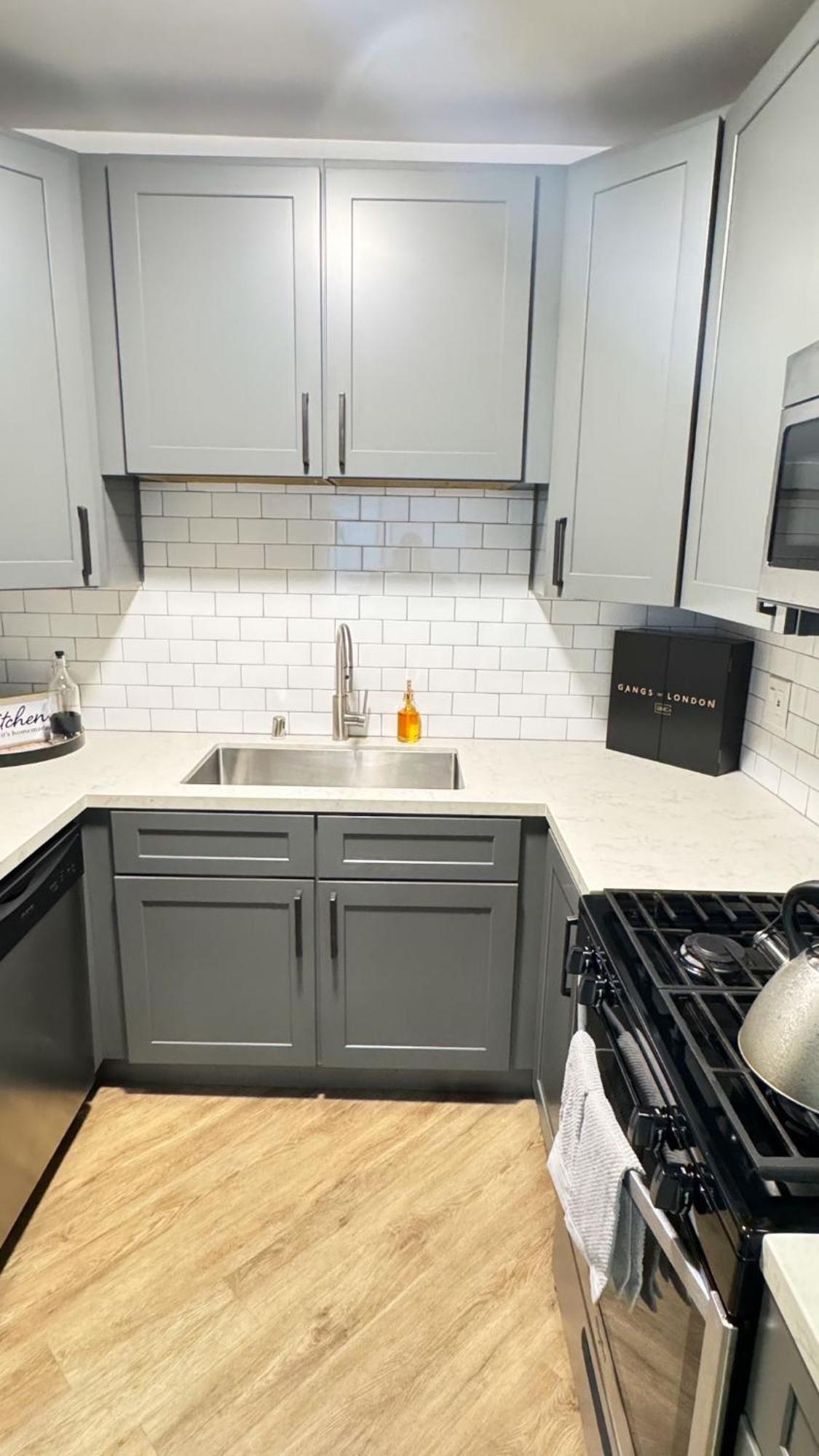 Incredible Two Bedroom Hollywood Apartments Free Parking ロサンゼルス エクステリア 写真